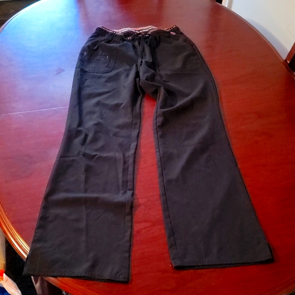 Scrub bottoms